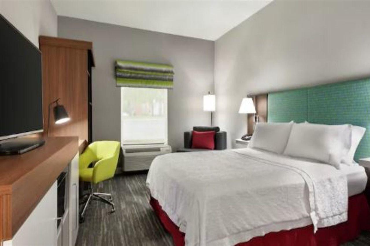 Hampton By Hilton Oklahoma City I-40 East- Tinker Afb ミッドウェスト・シティ エクステリア 写真