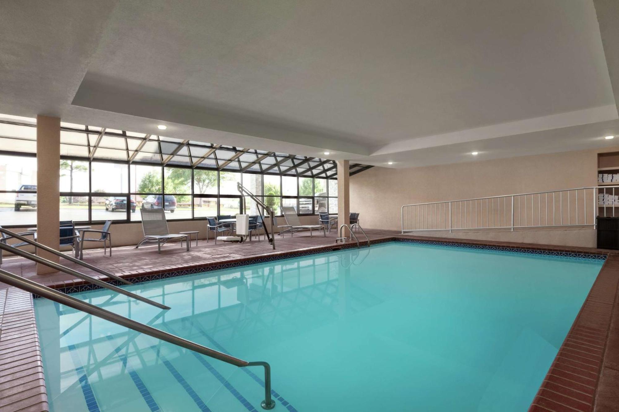 Hampton By Hilton Oklahoma City I-40 East- Tinker Afb ミッドウェスト・シティ エクステリア 写真