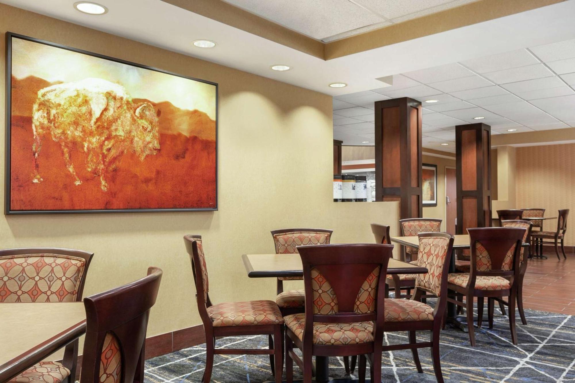Hampton By Hilton Oklahoma City I-40 East- Tinker Afb ミッドウェスト・シティ エクステリア 写真