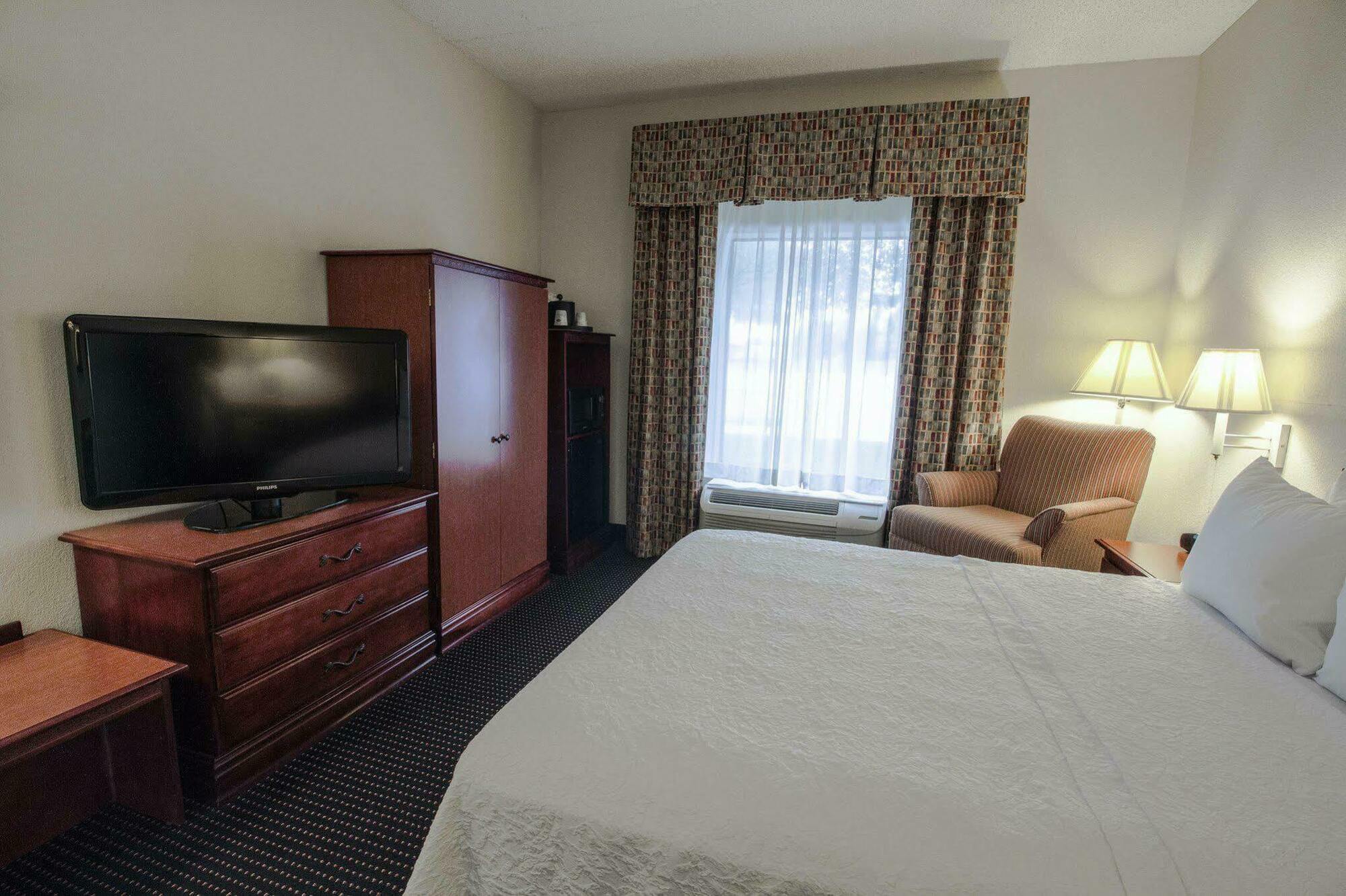 Hampton By Hilton Oklahoma City I-40 East- Tinker Afb ミッドウェスト・シティ エクステリア 写真